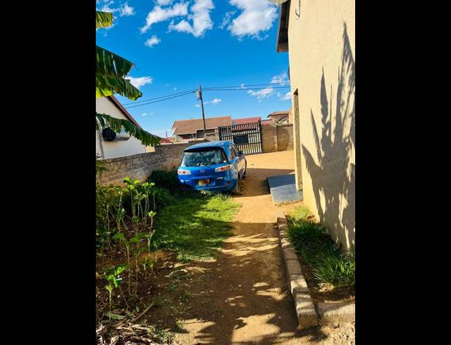 2 BEDROOM HOUSE FOR SALE IN COSMO CITY